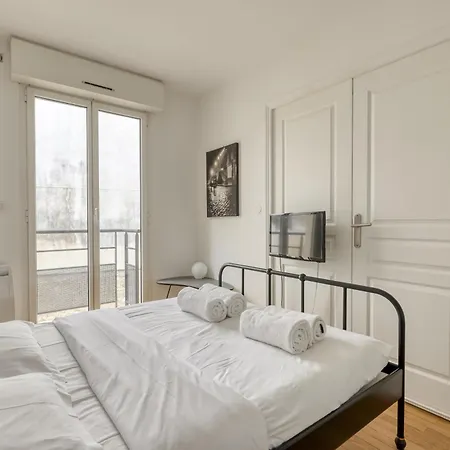 Apartment Le Feutrier - Au Pied De Montmartre